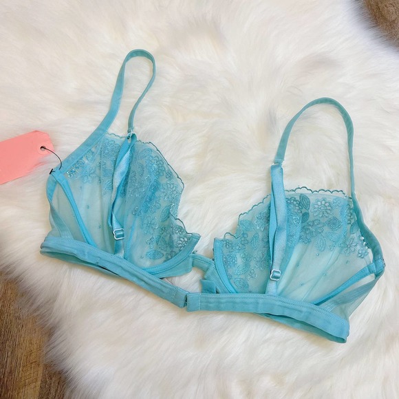 La Perla Blue Lace Bra - Size 36D - Picture 3 of 5